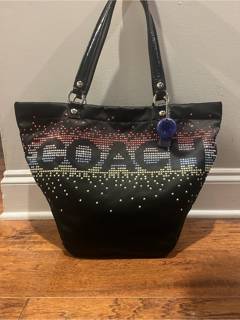 Limited Edition | Coach Special Edition Holiday Poppy Tote